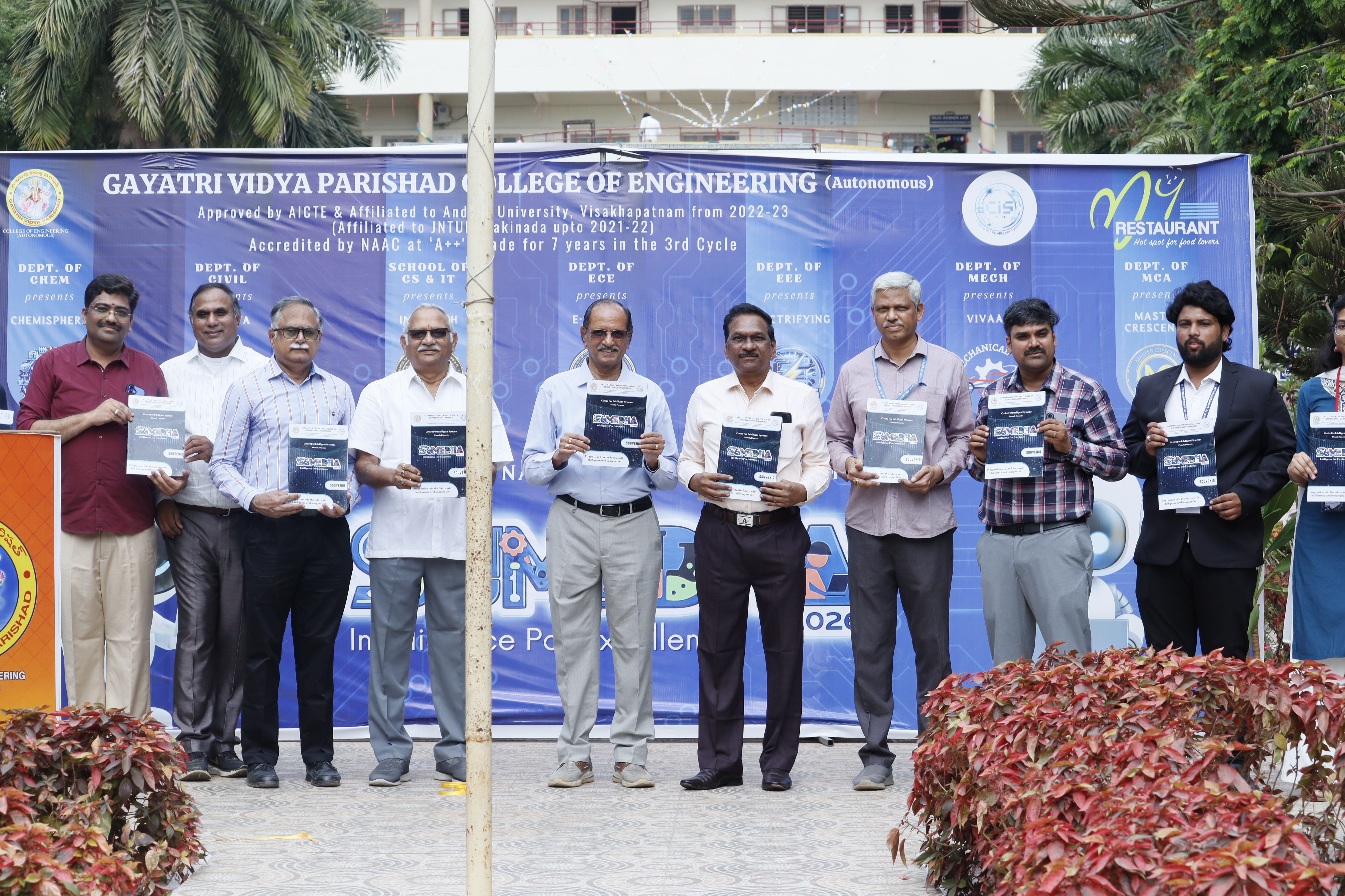 CIS gallery image sus